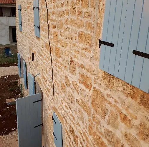 Macini Villa Modrušani